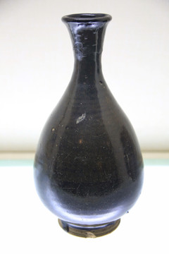 黑釉玉壶春瓶元代
