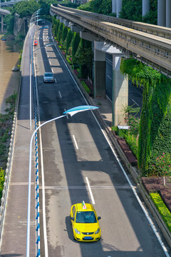 重庆城市交通公路与轻轨
