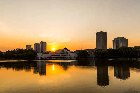 天津大学校园风光