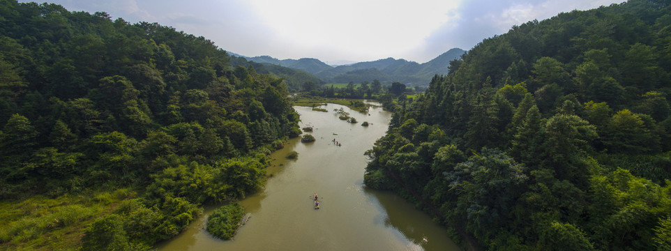 湖光山色