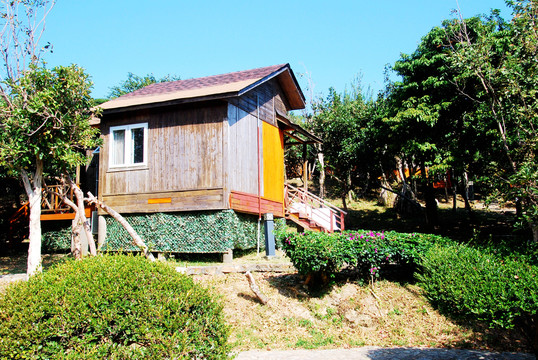 鹿嘴山庄住宿木屋