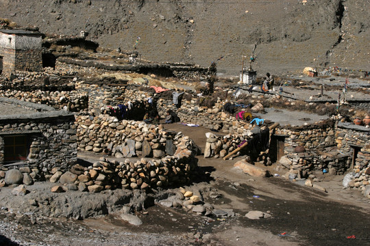 西藏的石头房子