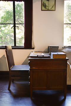 民国时期办公桌