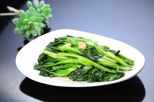 生炒菜心