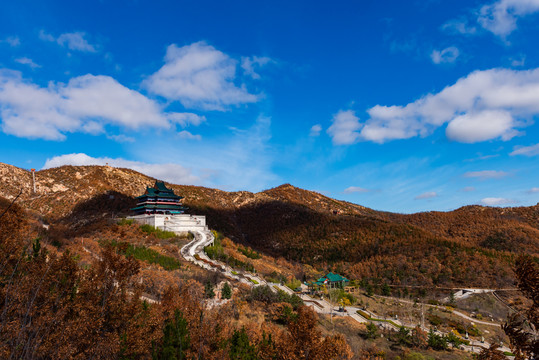 秋日的山东省威海市仙姑顶景区风