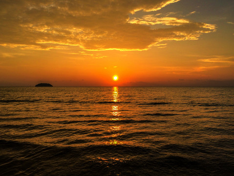 大海夕阳