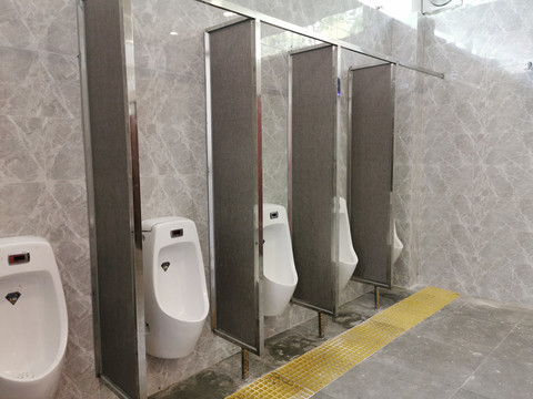 现代智能厕所