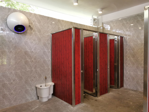 现代智能厕所