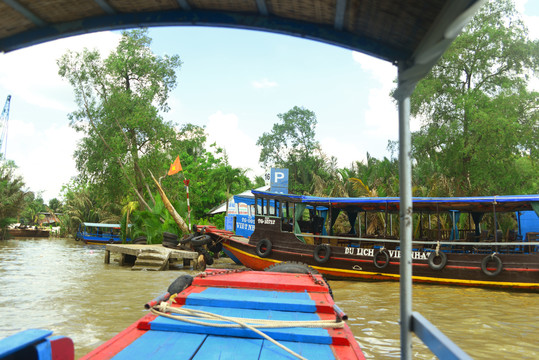 越南湄公河河岸的埠头