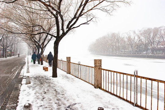 北京胡同雪景