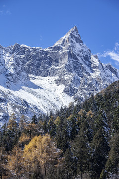 毕棚沟风景区女皇峰