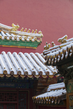 北京故宫红墙白雪