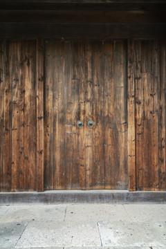 中式复古木质大门