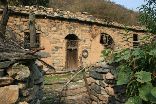 山西盂县梁家寨乡中岔口村