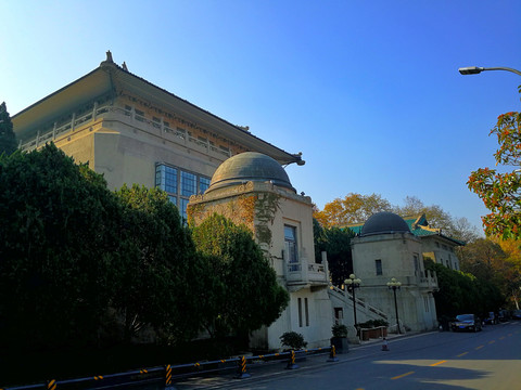 武汉大学行政楼