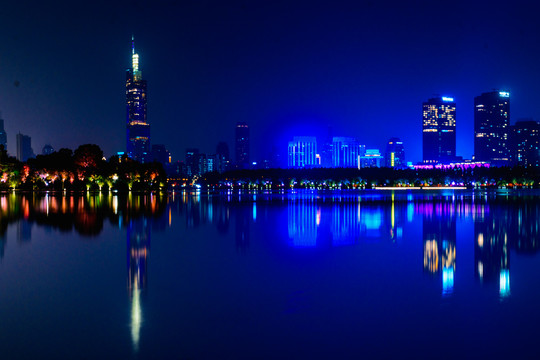 南京玄武湖夜景