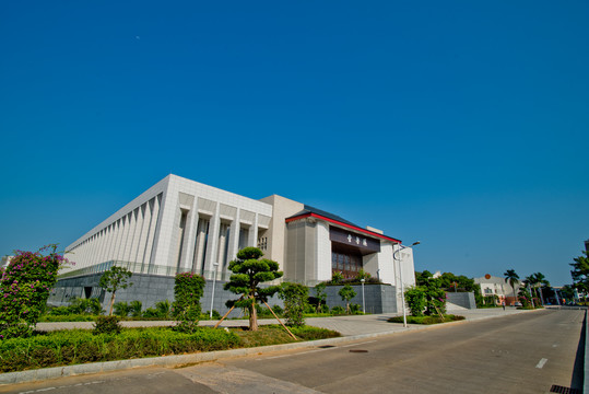 广西大学