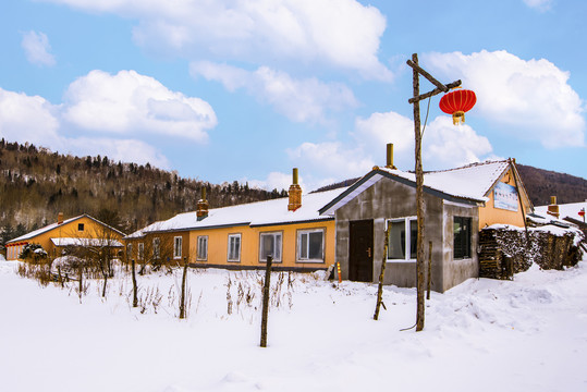 山村雪景