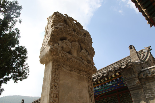 龙泉寺石碑
