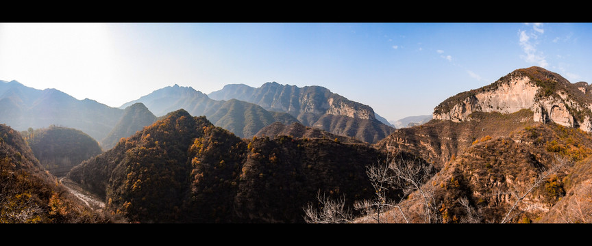 秋色山景