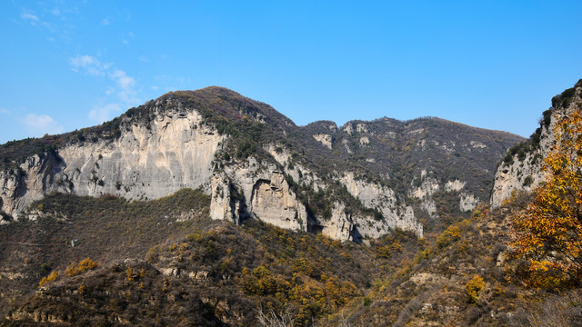 雄伟的高山