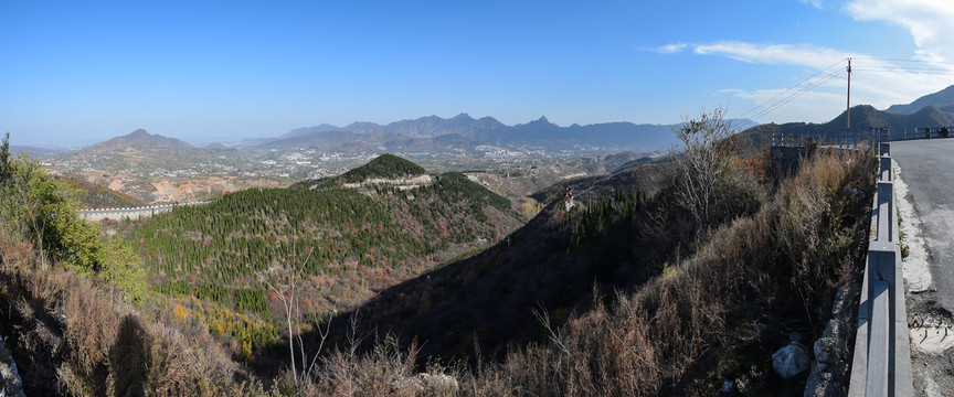 群山风景图