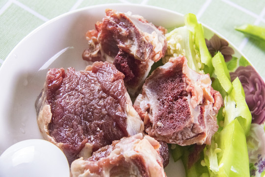 新鲜牛肉