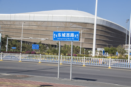 道路导向牌