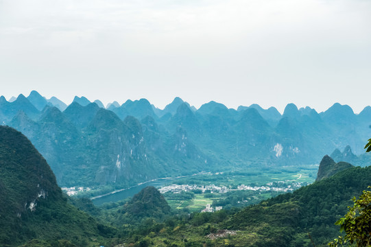 桂林山水阳朔风光漓江漂流装饰画