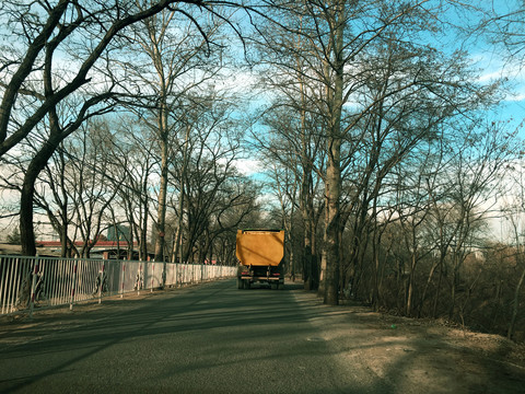 道路