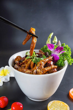 辣鸡爪