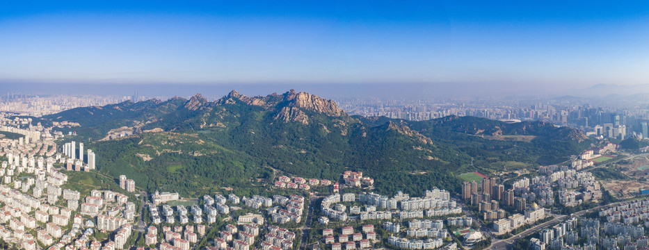 航拍青岛浮山全景300米高度