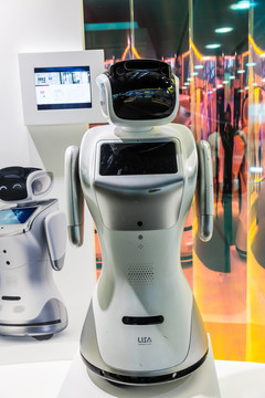 智能管家机器人