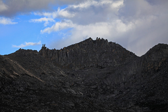 稻城海子山兔儿山