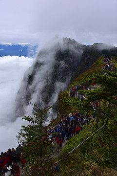 峨眉山云海风光