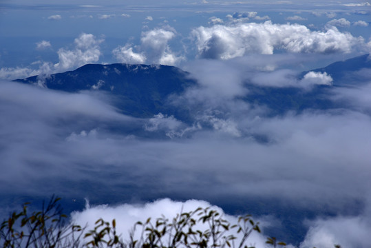 峨眉山云海风光