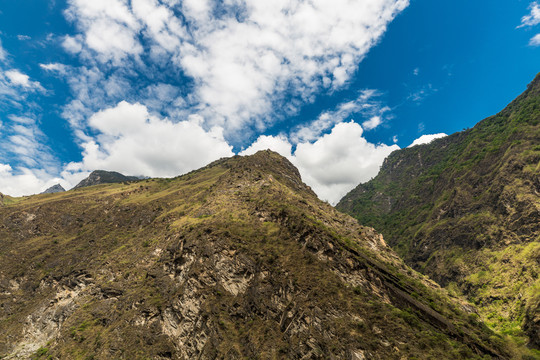 高山峡谷