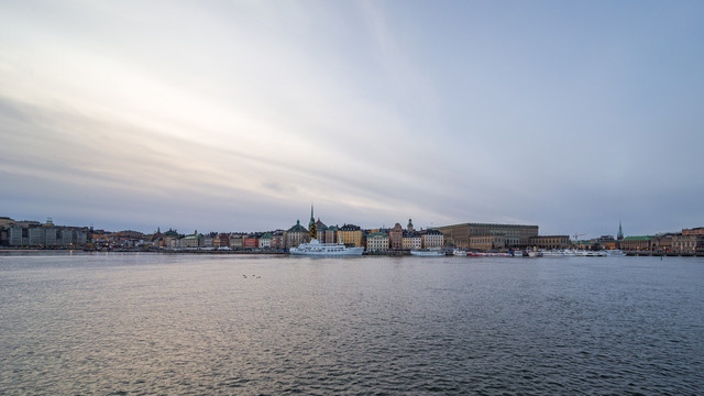 斯德哥尔摩老城港口圣诞黄昏风景