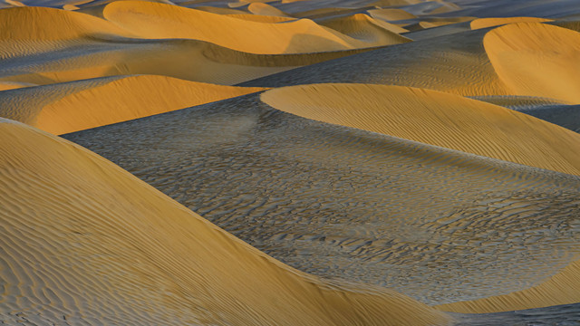 塔克拉玛干大沙漠