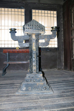 古代烛台
