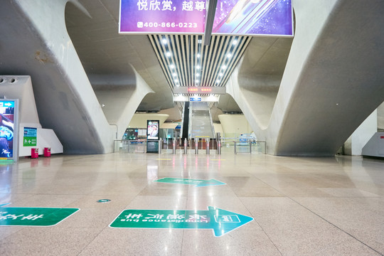 广州火车站南站大厅