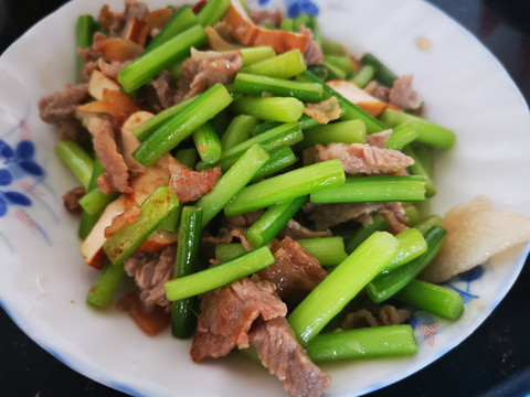 蒜苗炒肉