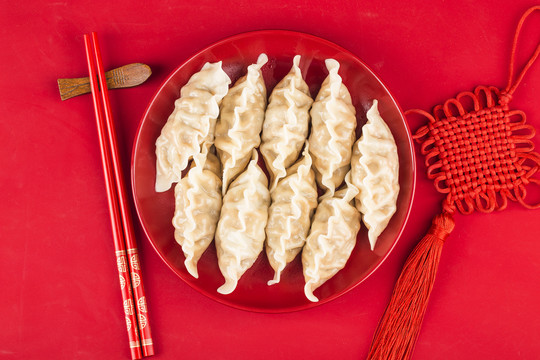 传统节日吃饺子