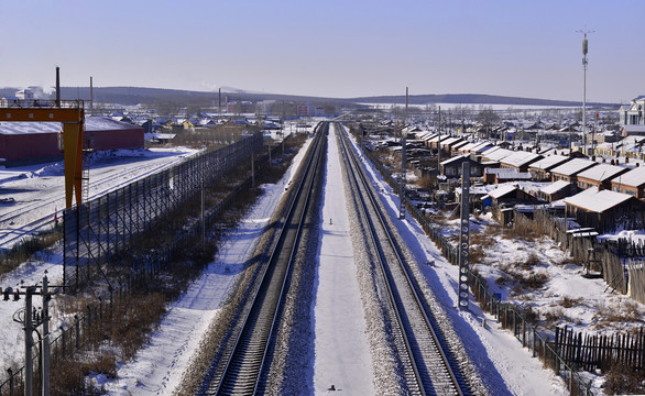 冬季积雪铁路