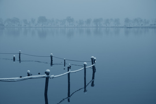 西湖雪景