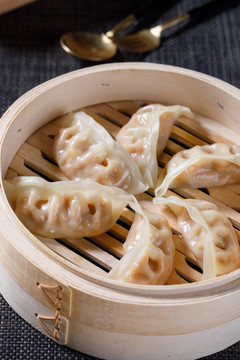 蒸饺