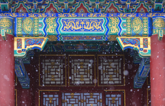 北京颐和园佛香阁景区冬日雪景