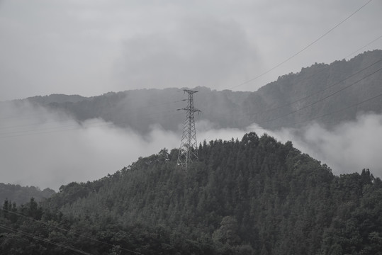 水墨山