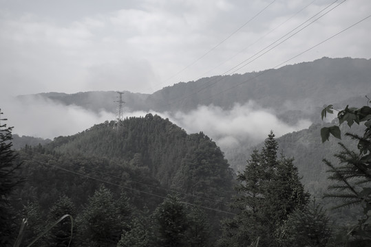 水墨山