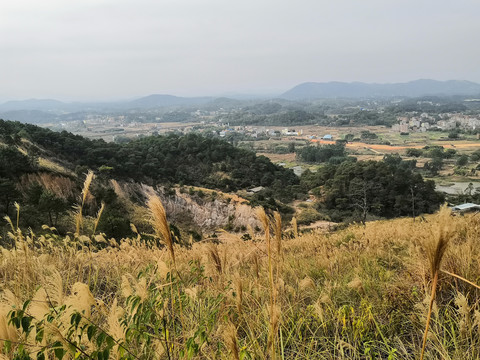 广西钦州市小董镇大丛岭山顶